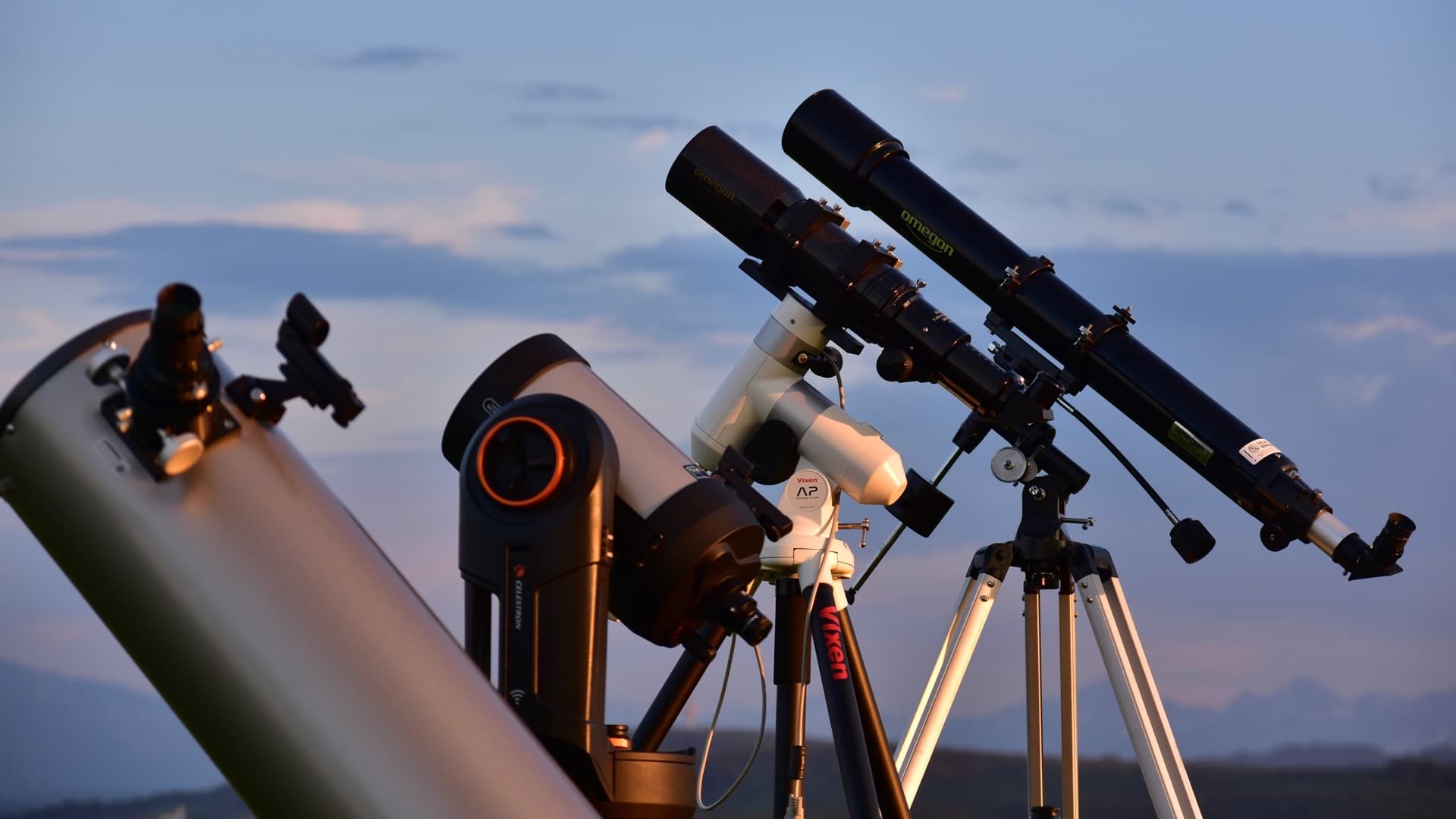 Afinamos el reloj del eclipse: por qué nuestras horas cambian unos segundos