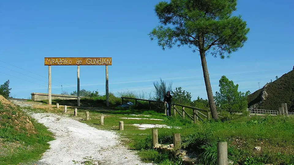 Miradoiro de Gundián