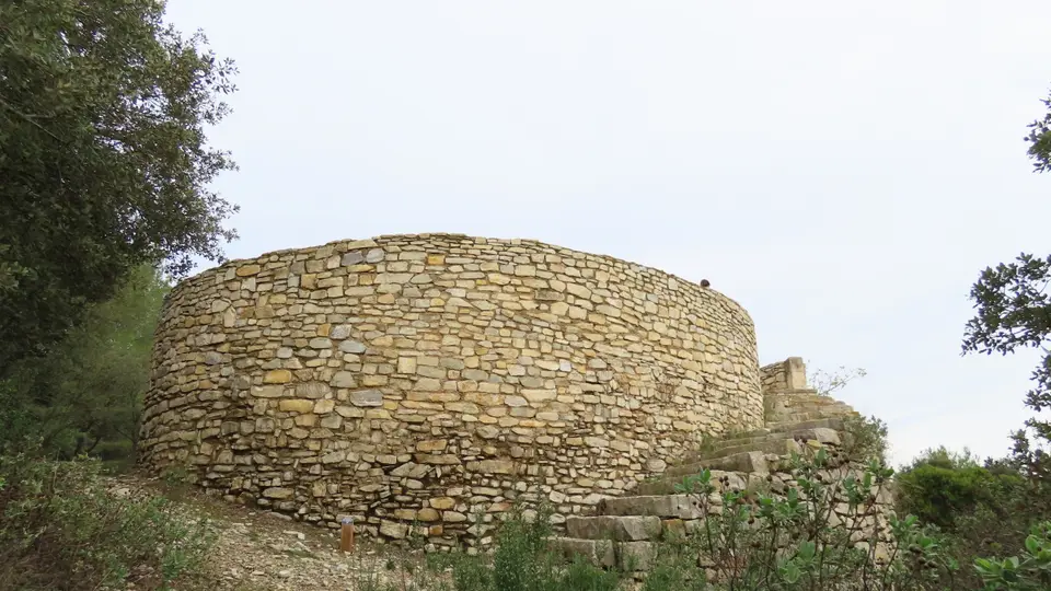 Tour aux deux escaliers