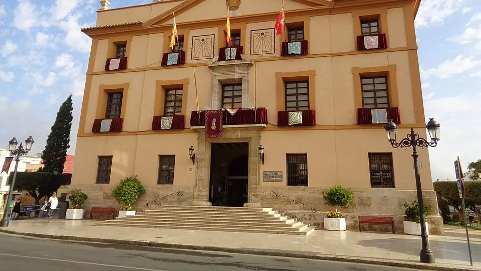 Paterna